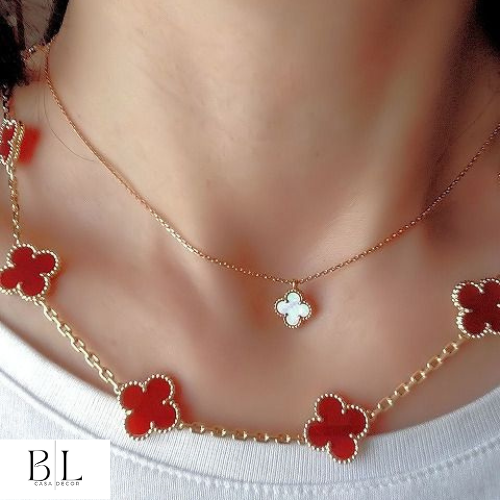 Collar Tréboles